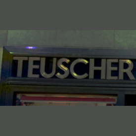 https://teuscherfifthavenue.com/